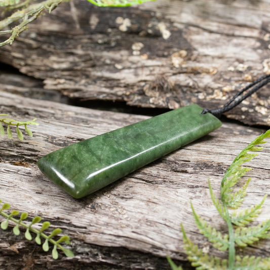 NZ Greenstone Large Toki Pendant Hapopo Pounamu