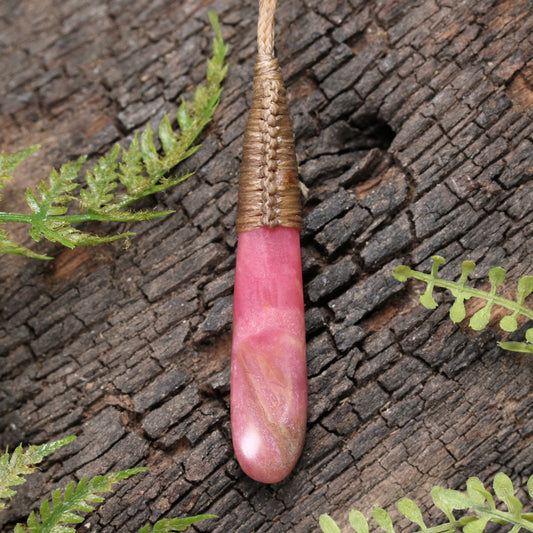Rhodonite Small Roimata Pendant
