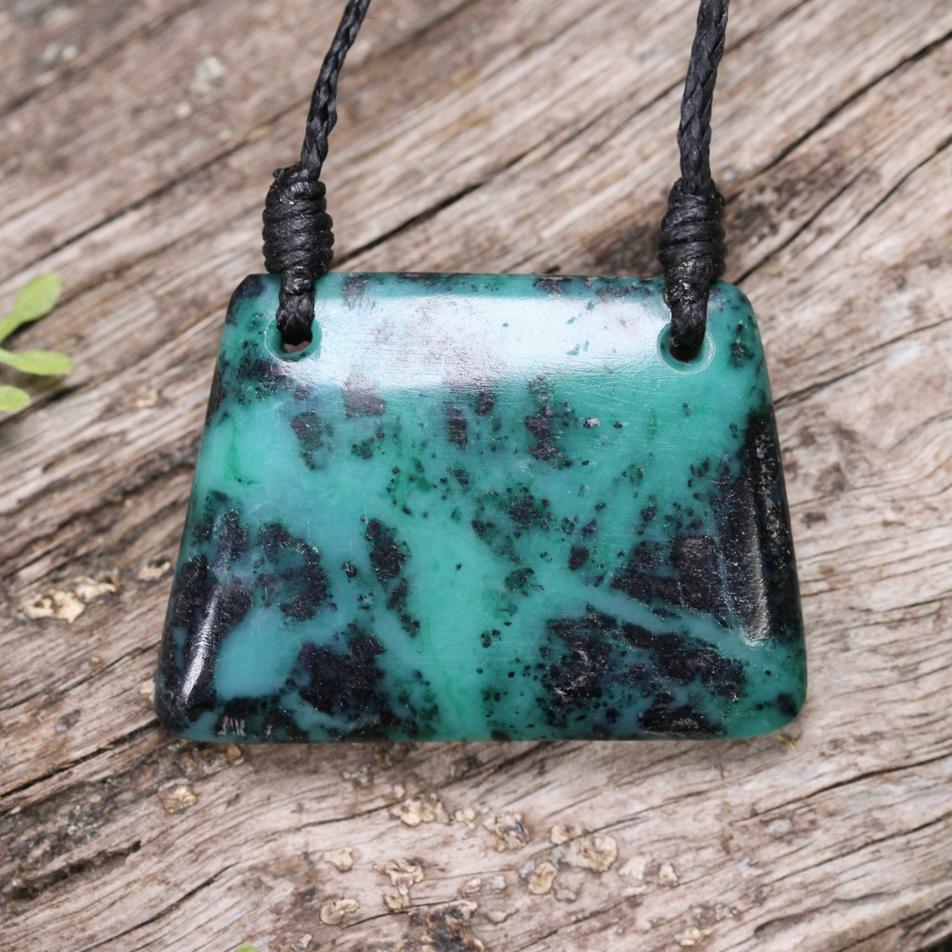NZ Fuchsite Small Kōuma Breastplate
