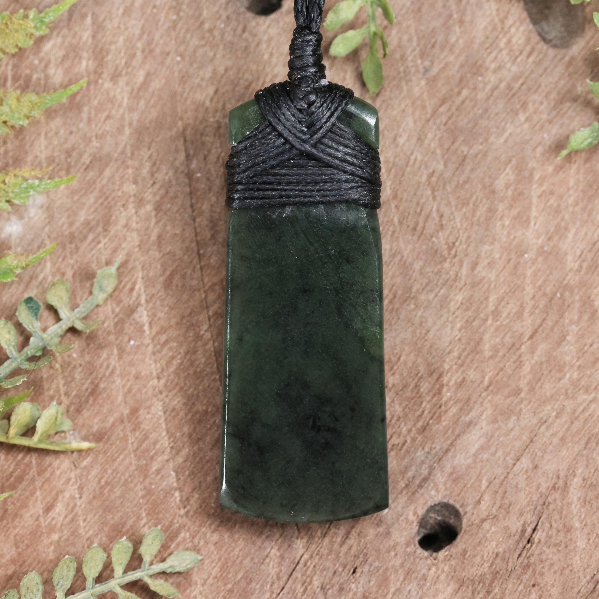 NZ Greenstone Small Toki Pendant Rimu Pounamu