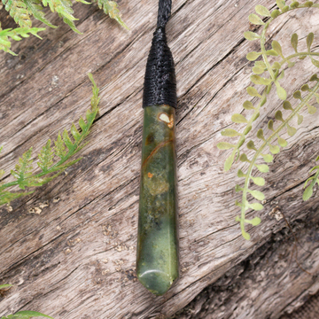 NZ Greenstone Medium Roimata Pendant Rimu Pounamu