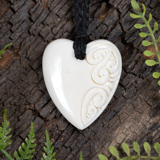 NZ Bone Small Heart Pendant