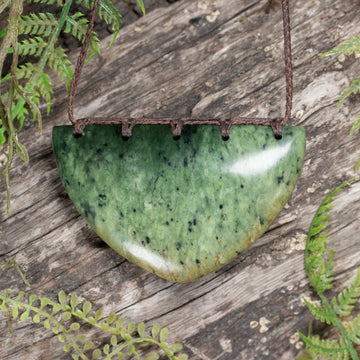 NZ Greenstone Large Kōuma Breastplate Pendant Flower Jade Pounamu
