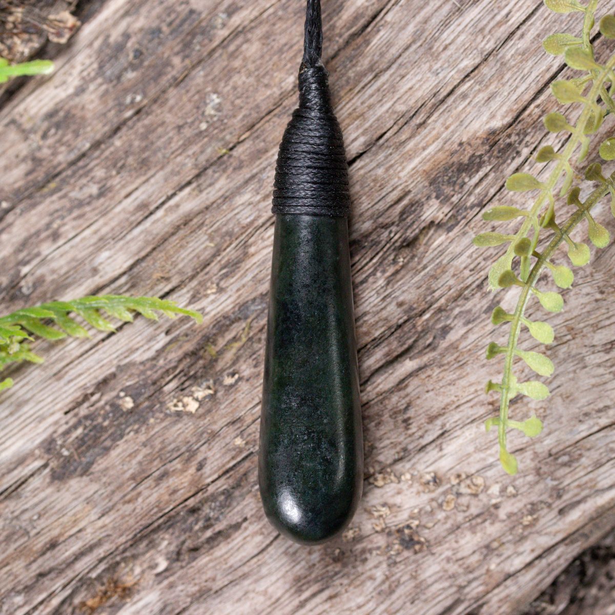 NZ Greenstone Small Roimata Pendant Rimu Pounamu