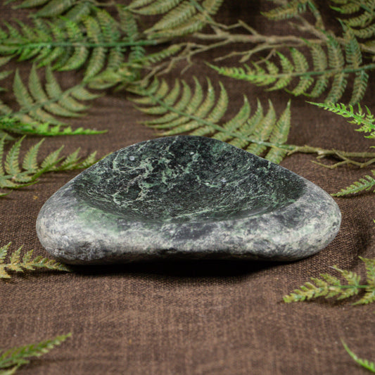 NZ Serpentine Bowl