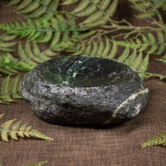 NZ Serpentine Bowl