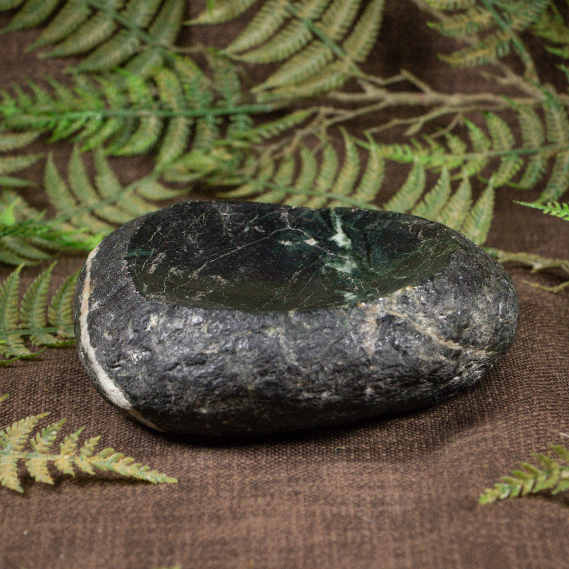 NZ Serpentine Bowl