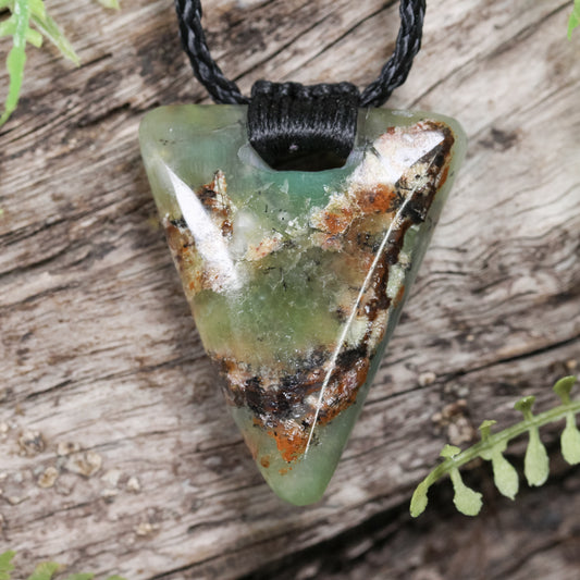 Chrysoprase XSmall Niho Taniwha Tooth Pendant