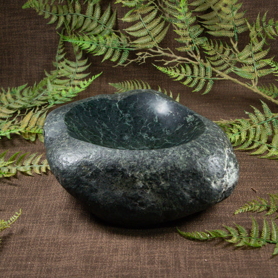 NZ Serpentine Bowl