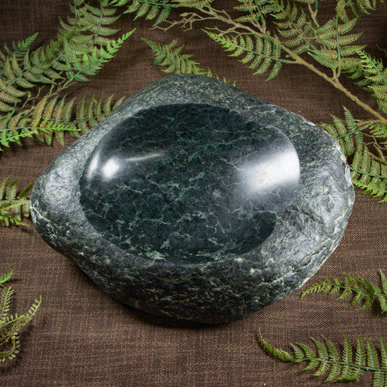NZ Serpentine Bowl