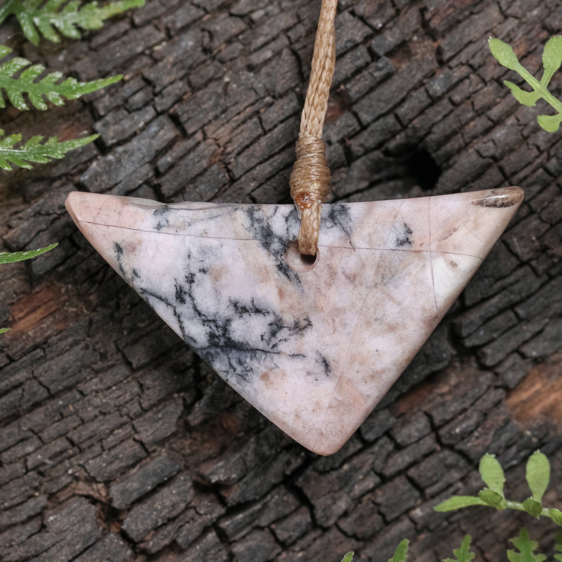 NZ Rhodonite Small Kōuma Breastplate Pendant