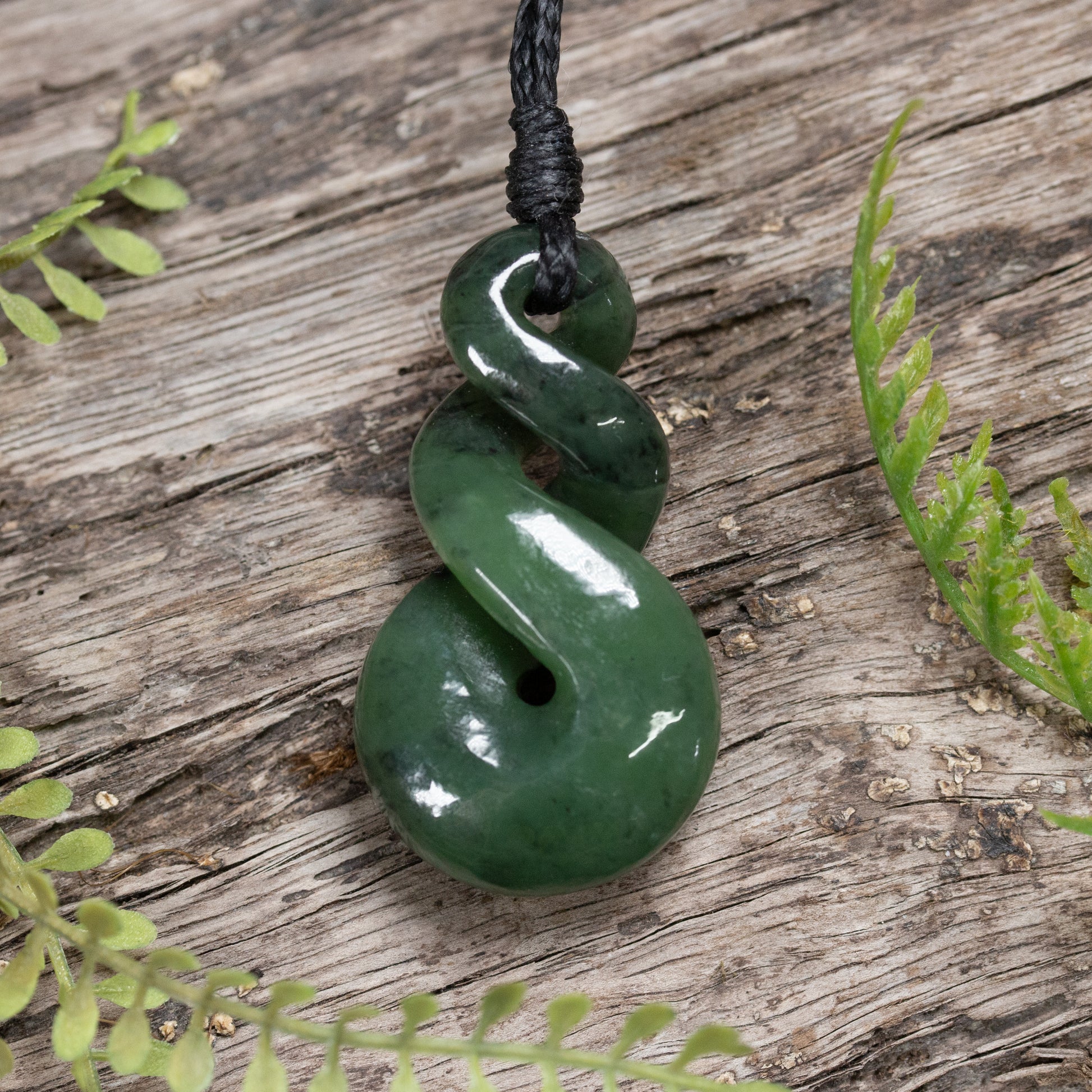 NZ Greenstone Small Twist Pendant Hapopo Pounamu