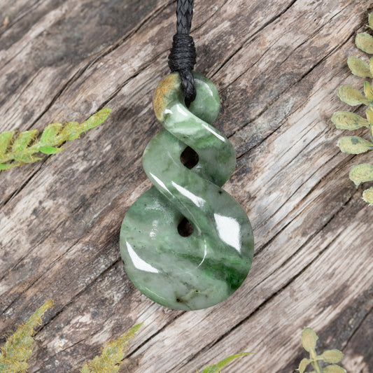 NZ Greenstone Small Twist Pendant Auhunga Pounamu