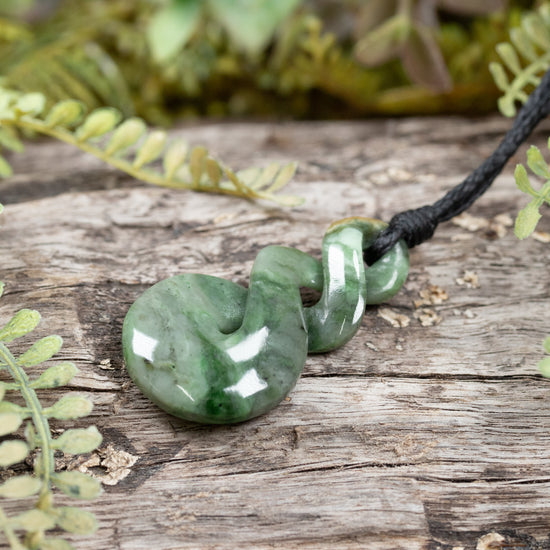 NZ Greenstone Small Twist Pendant Auhunga Pounamu