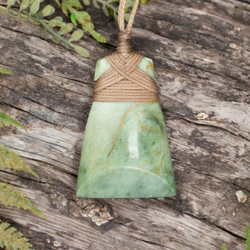 NZ Greenstone Small Toki Pendant Raukaraka Pounamu