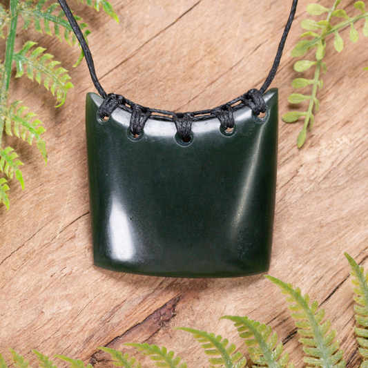 NZ Greenstone Small Kōuma Breastplate Pendant Kawakawa Pounamu