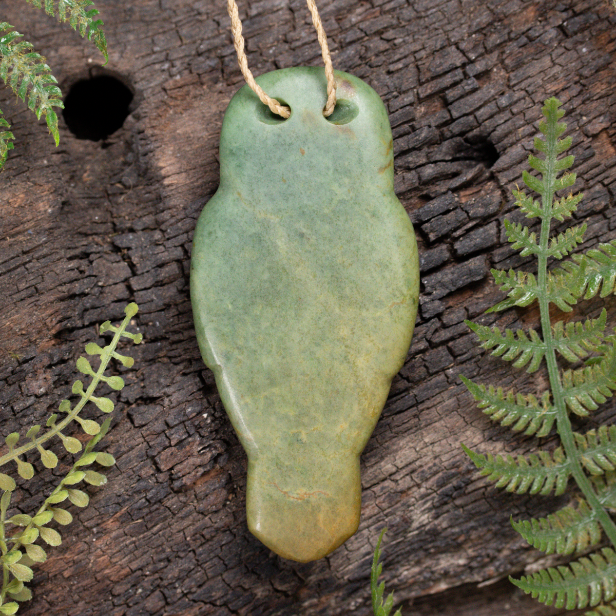 NZ Greenstone Large Ruru Pendant Raukaraka Pounamu