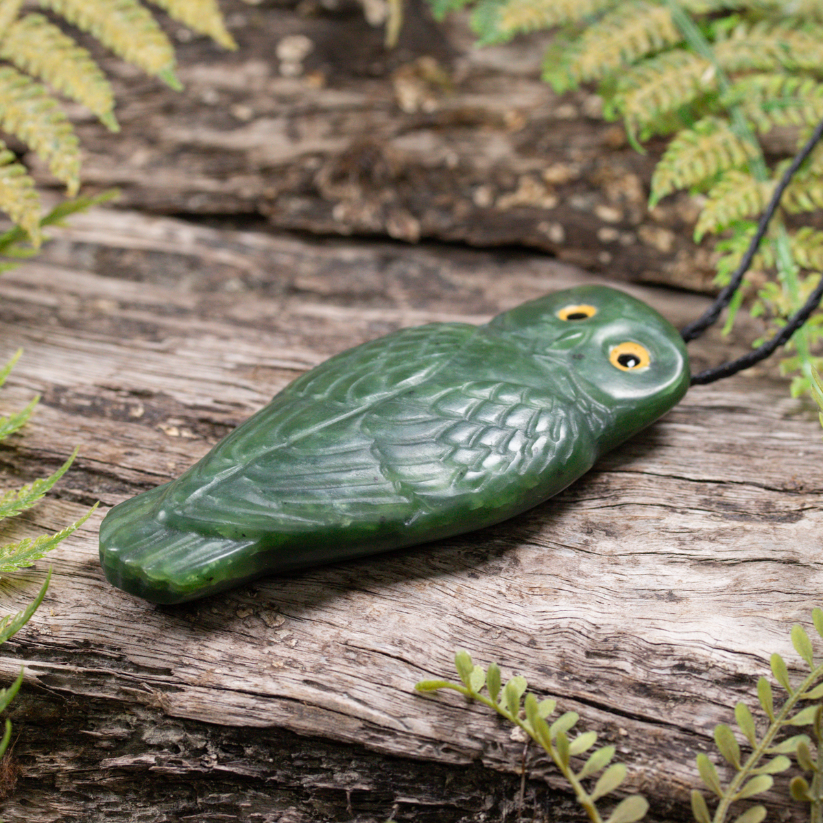 NZ Greenstone Large Ruru Pendant Kawakawa Pounamu