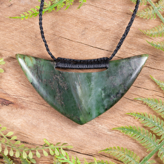 NZ Greenstone Large Kōuma Breastplate Pendant Rimu Pounamu