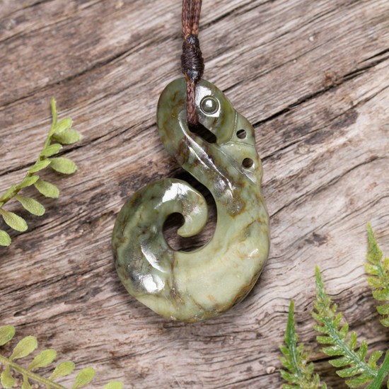 NZ Greenstone Small Manaia Pendant Rimu Pounamu