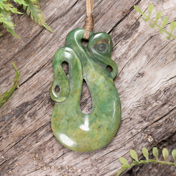 NZ Greenstone Small Manaia Pendant Raukaraka Pounamu