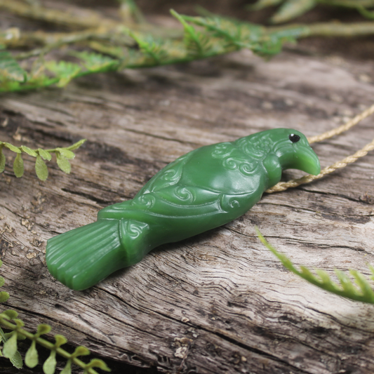 NZ Greenstone Medium Tūī Pendant Kahurangi Pounamu