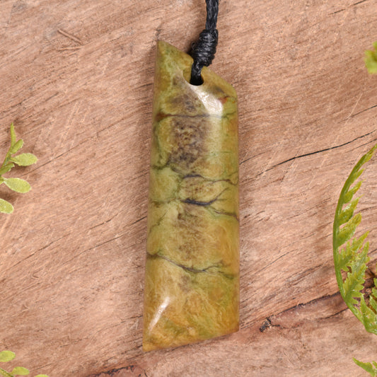NZ Greenstone Medium Freeform Pendant (BT756) Flower Jade Pounamu