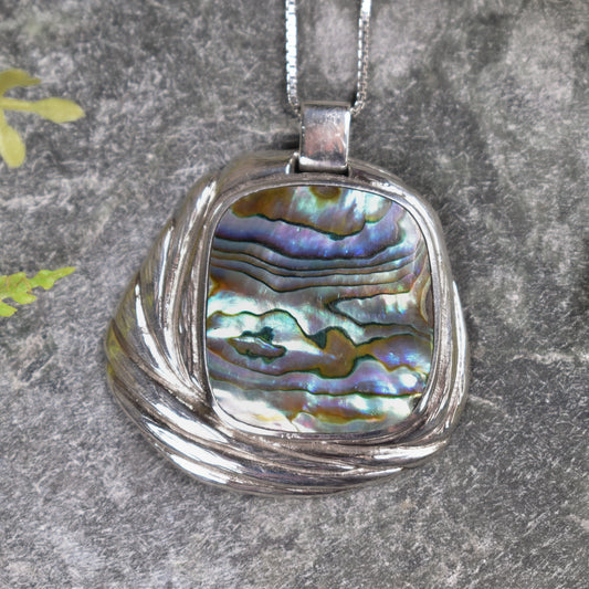 Sterling Silver Medium Pāua Shell Pendant