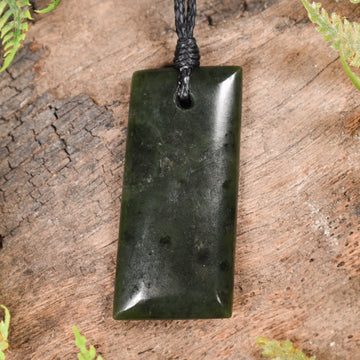 NZ Greenstone Small Freeform Toki Pendant Rimu Pounamu