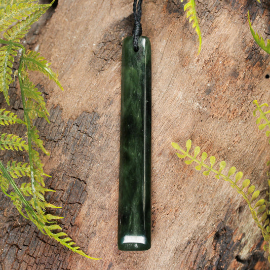 NZ Greenstone Large Freeform Toki Pendant (BN493) Kawakawa Pounamu