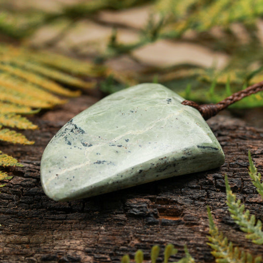NZ Greenstone Medium Freeform Niho Taniwha Tooth Pendant (BT391) Hapopo Pounamu
