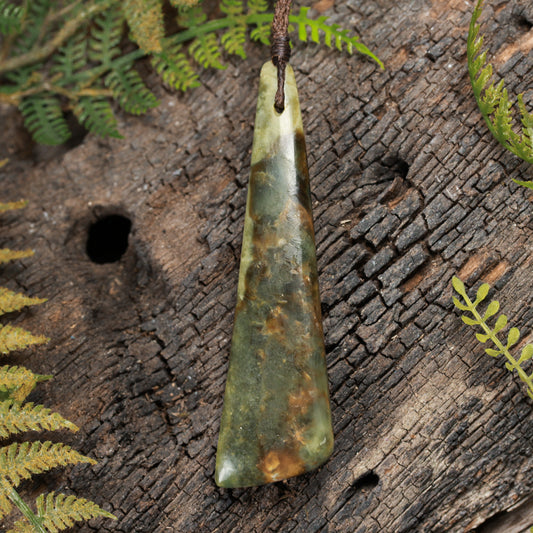 NZ Greenstone Large Freeform Toki Pendant (BN491) Totoweka Pounamu