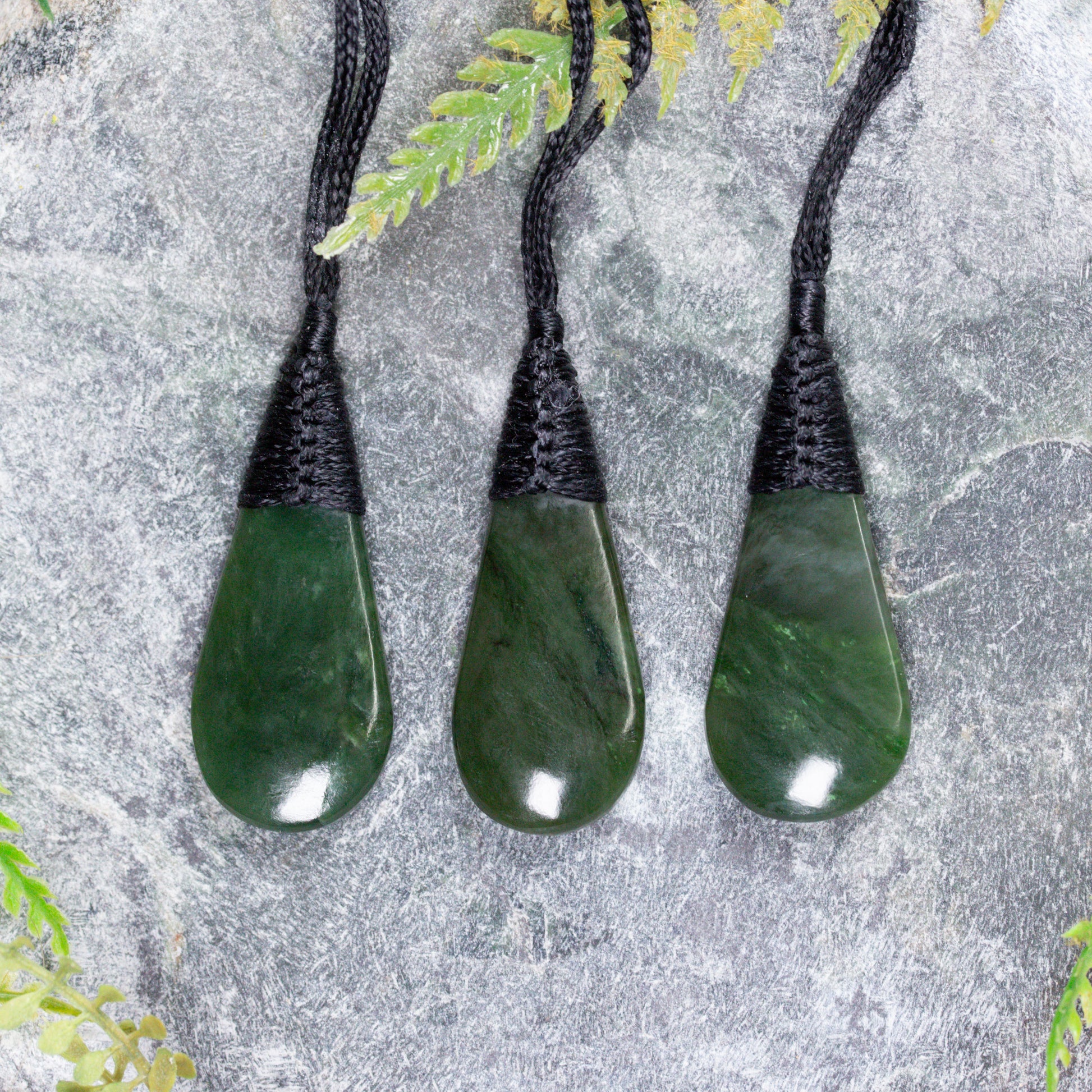 NZ Greenstone XSmall Roimata Pendant Kawakawa Pounamu