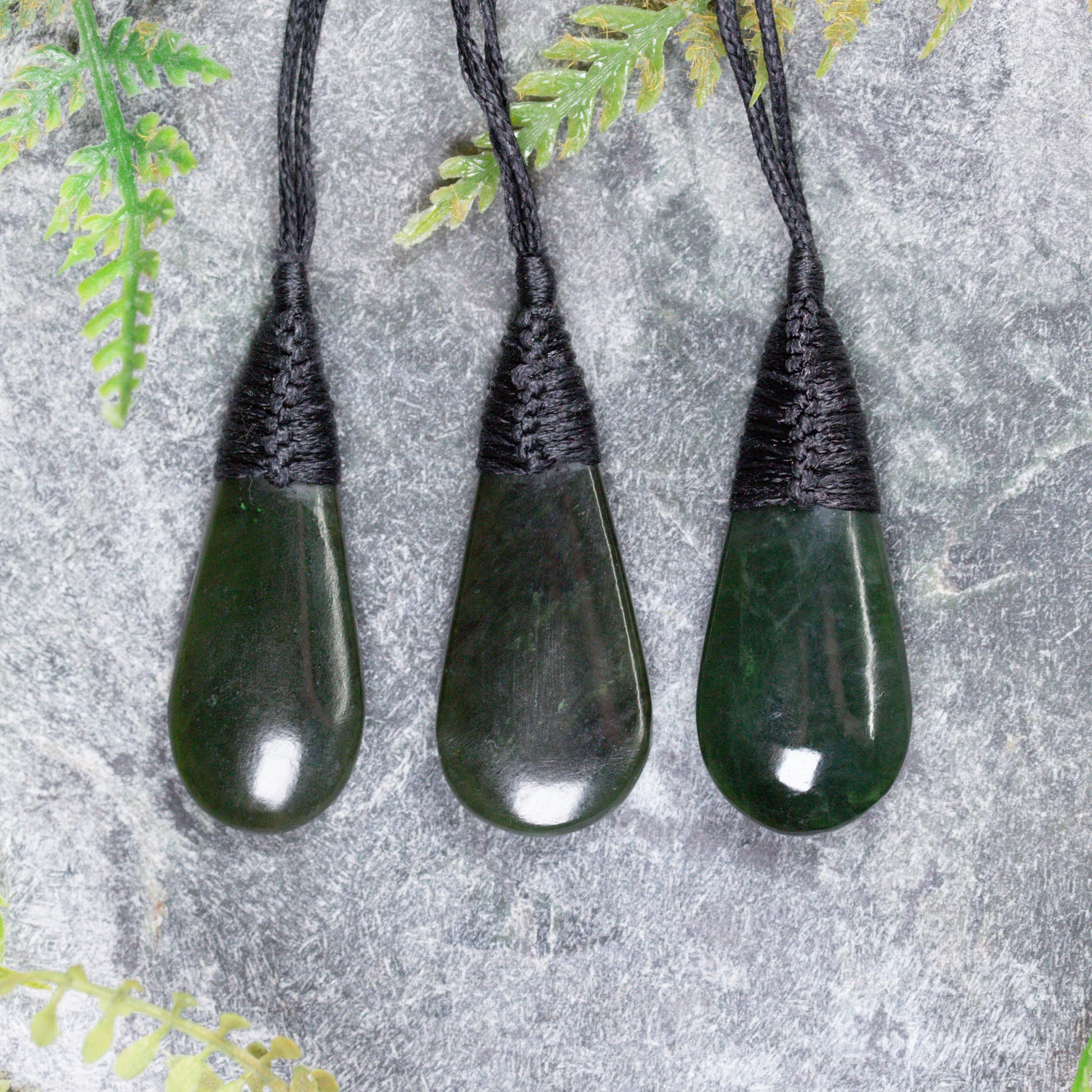 NZ Greenstone XSmall Roimata Pendant Kawakawa Pounamu