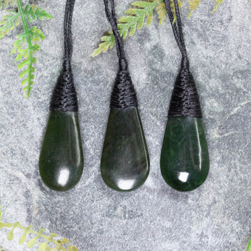 NZ Greenstone XSmall Roimata Pendant Kawakawa Pounamu