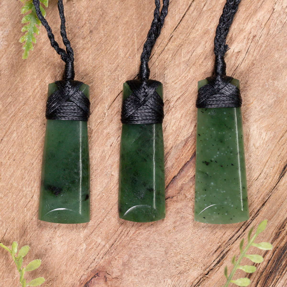 NZ Greenstone XSmall Toki Pendant Hapopo Pounamu