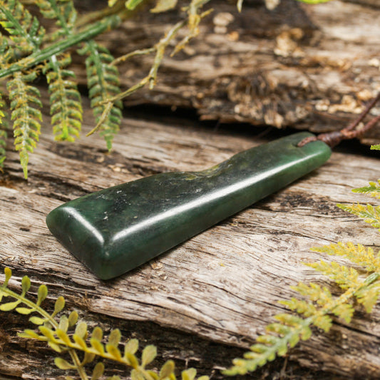 NZ Greenstone Medium Freeform Toki Pendant (BN472) Kawakawa Pounamu