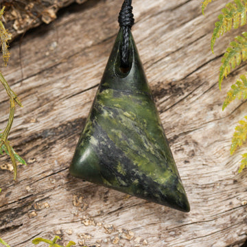 NZ Greenstone Small Freeform Toki Pendant (BN473) Douglas Creek Pounamu