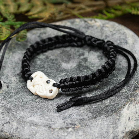 Bone Adjustable Cord Tiki Bracelet (BN513)