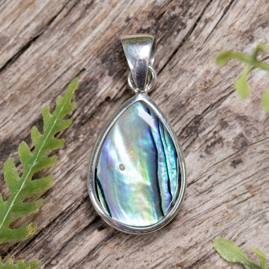 Sterling Silver Small Pāua Shell Pendant