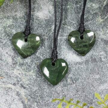 NZ Greenstone XSmall Heart Pendant (BN505) Hapopo Pounamu