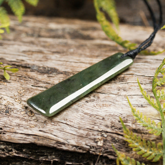 NZ Greenstone Small Freeform Toki Pendant (BT416) Rimu Pounamu
