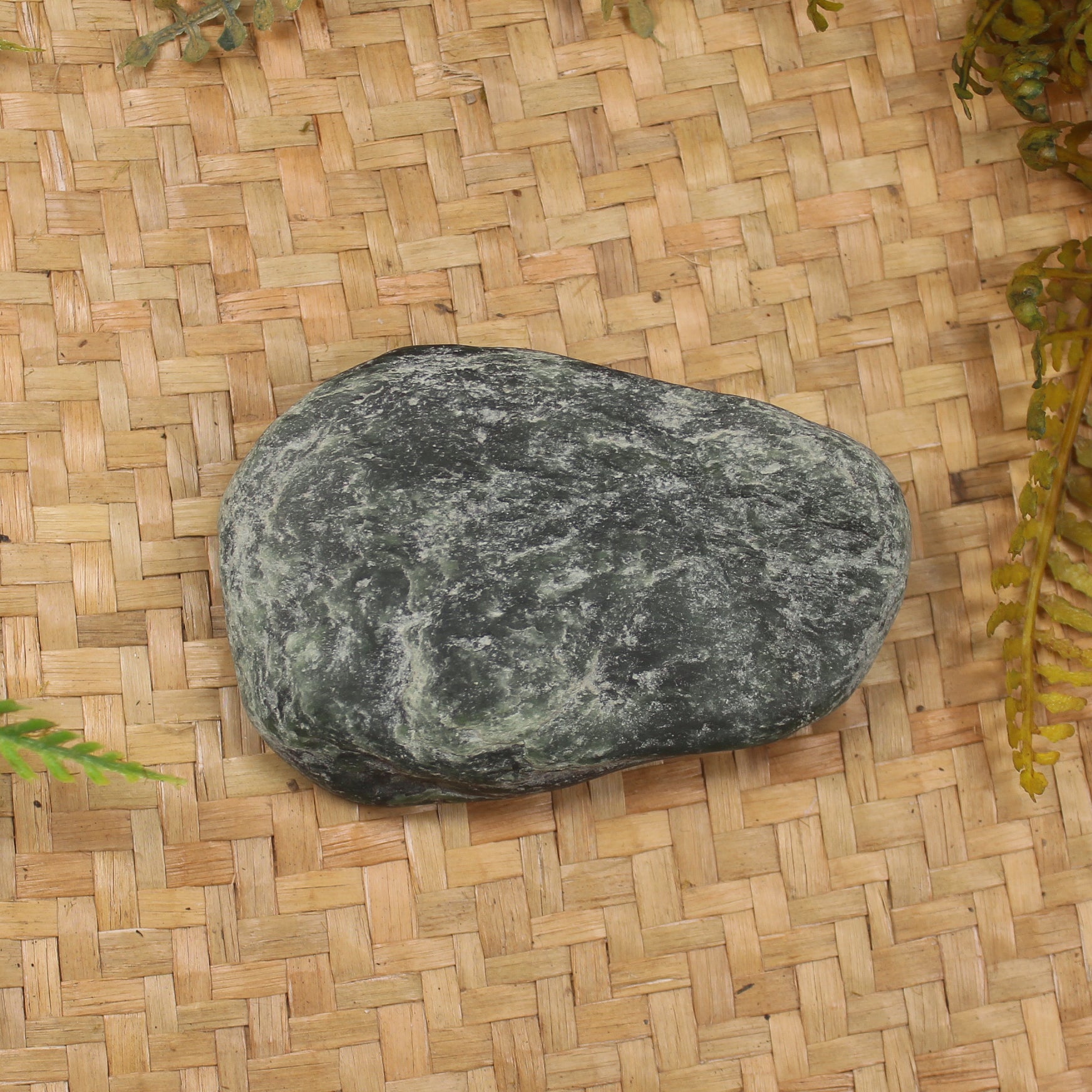 Freeform Touchstone sculpture Kawakawa pounamu - NZ Greenstone