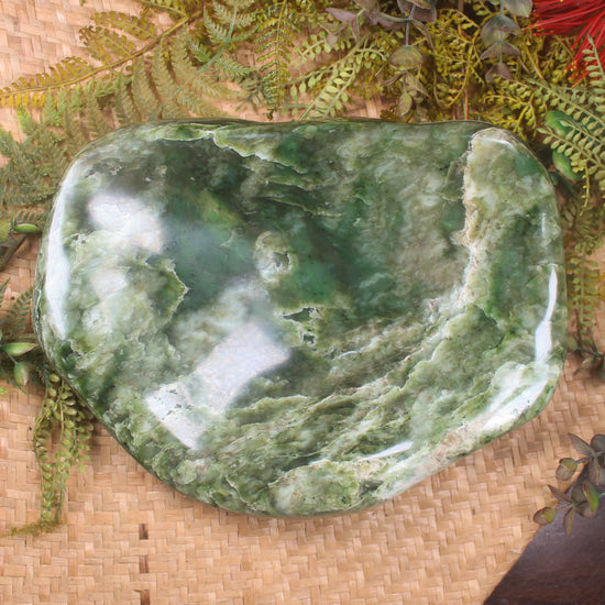 NZ Greenstone Bowl Hapopo Pounamu