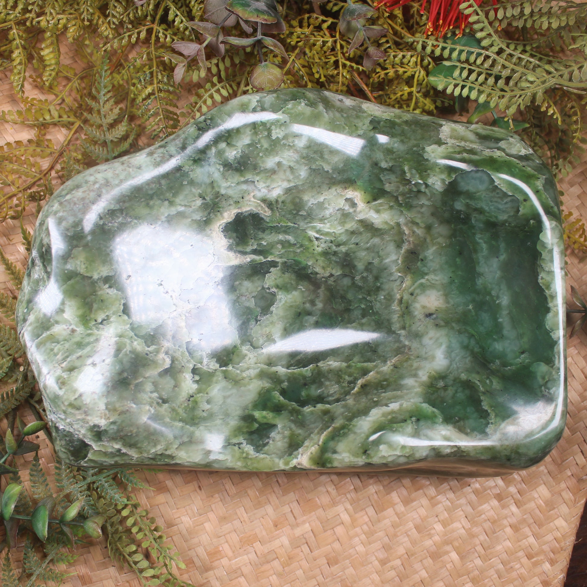 NZ Greenstone Bowl Hapopo Pounamu