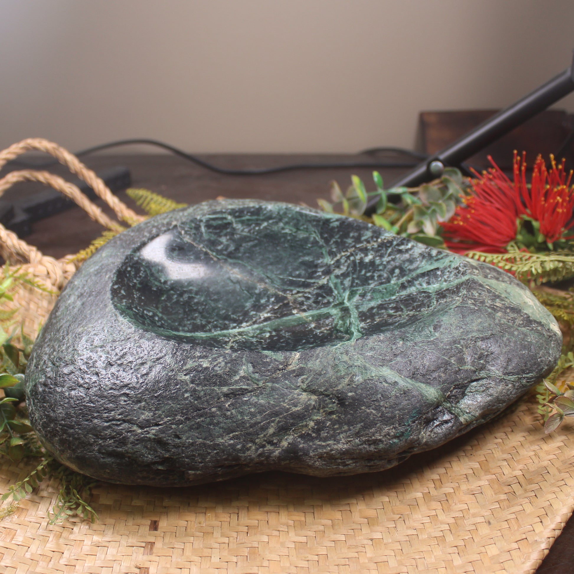 NZ Serpentine Bowl