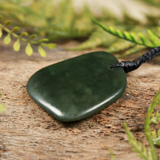NZ Greenstone Small Freeform Pendant (BT993) Kawakawa Pounamu
