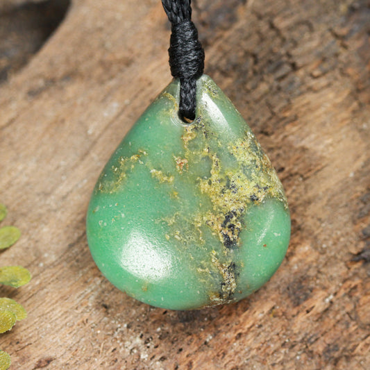 Chrysoprase XSmall Freeform Roimata Pendant (BW361)