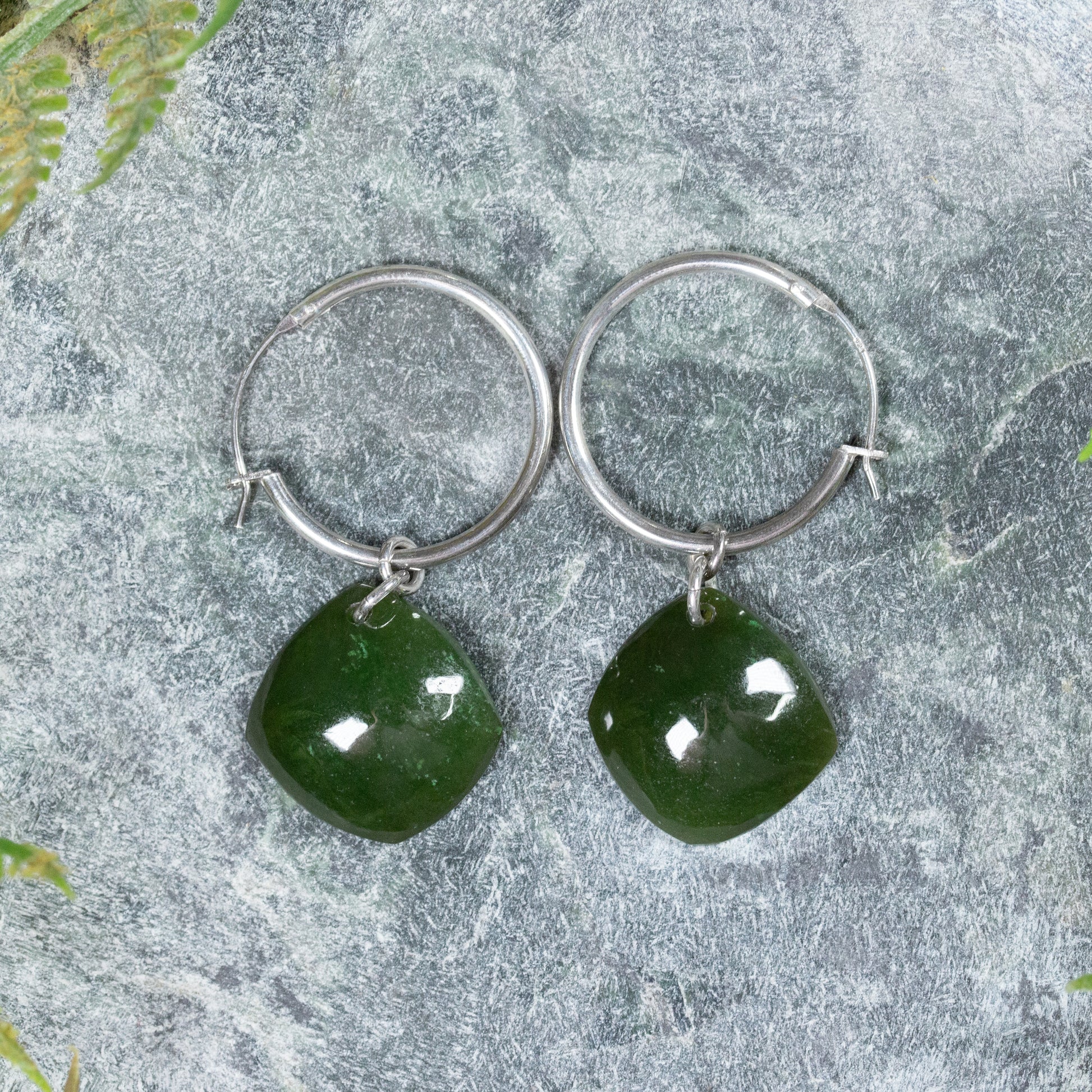 NZ Greenstone Small Earrings Kawakawa Pounamu