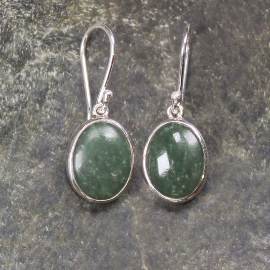 Roimata or Teardrop earrings carved from Hapopo Pounamu - NZ Greenstone